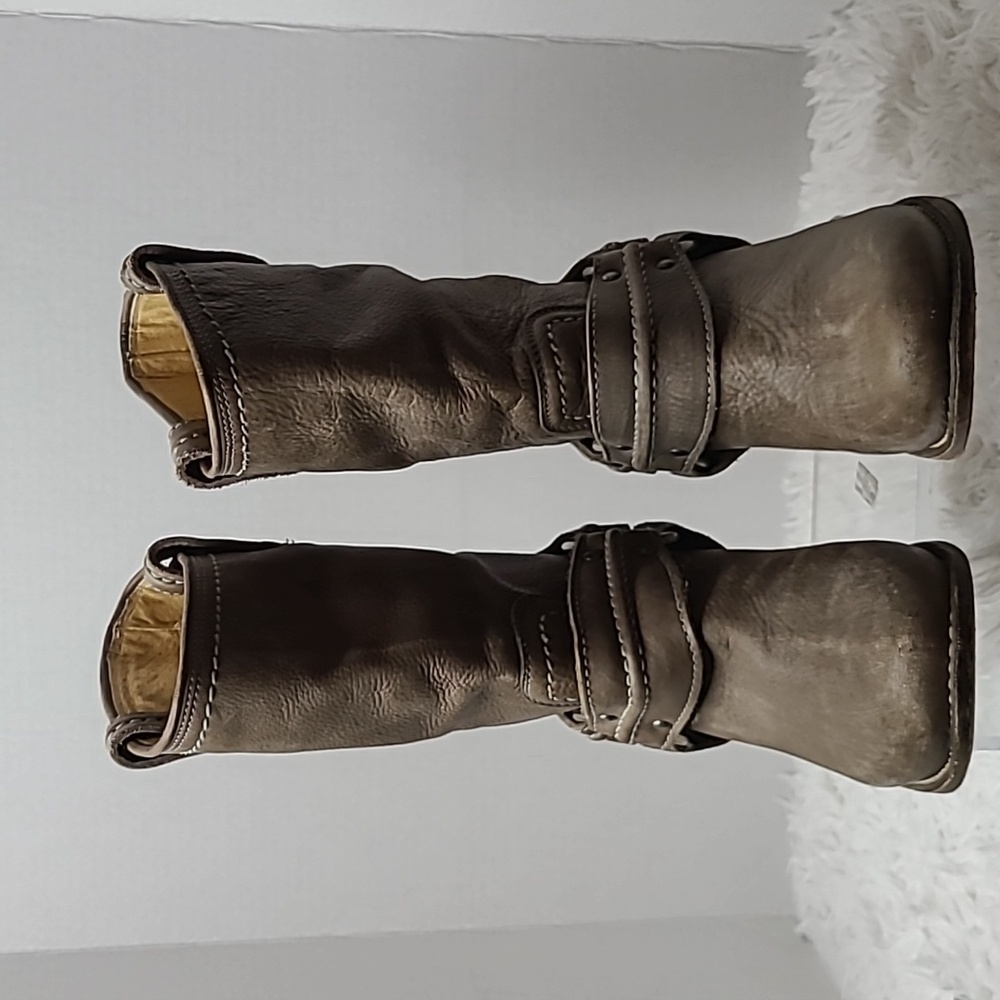 Frye Carmen Harness Boots - Picture 8 of 13